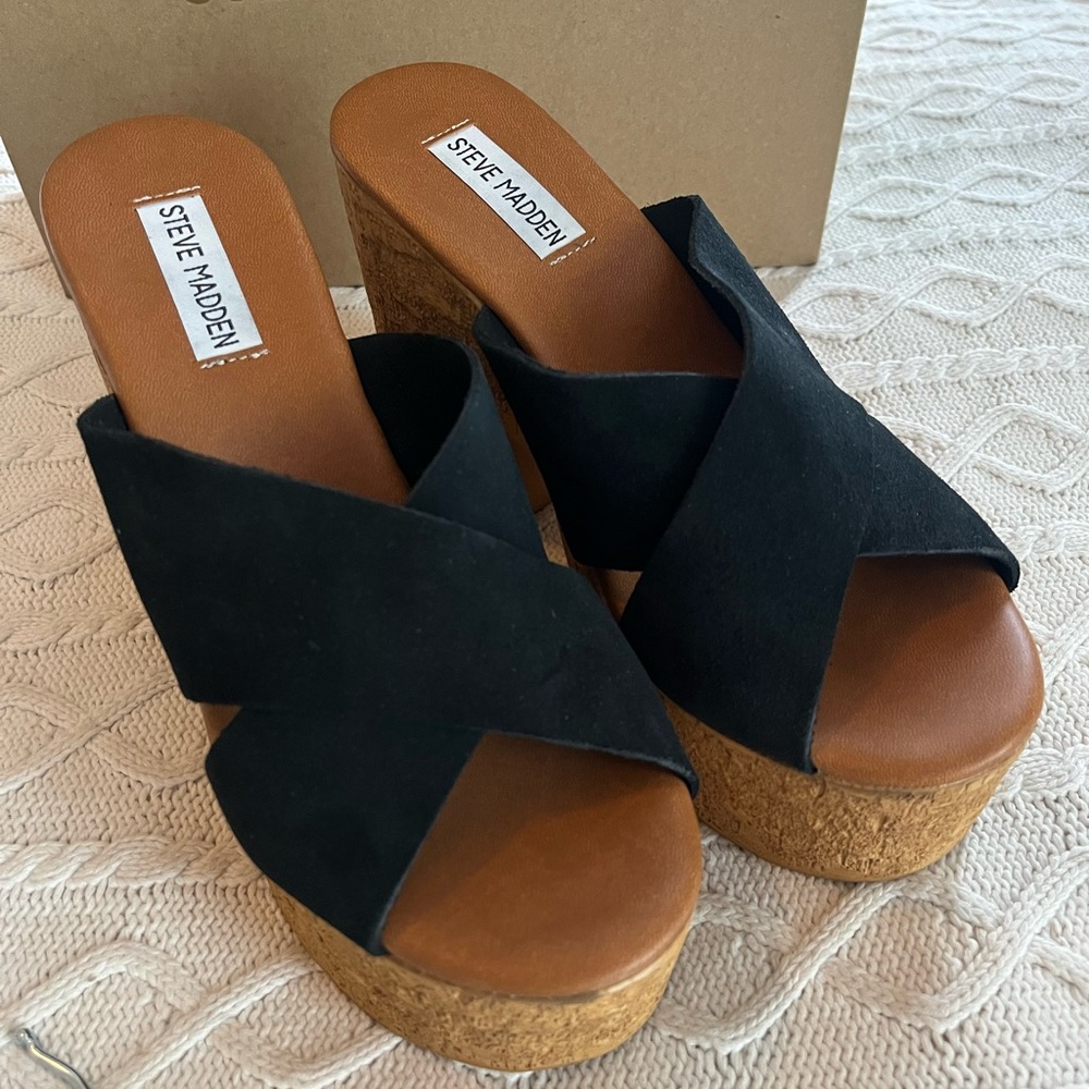 Steve Madden Black Saffron Suede Chunky Platform Sandal Various Sizes - Picture 13 of 15